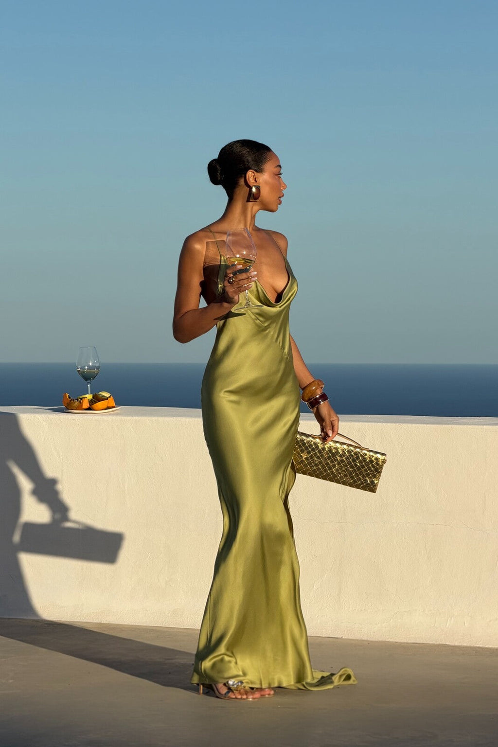 VESTIDO LARGO VERDE OLIVA