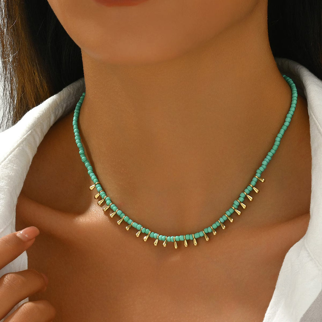 Collar Minimalista de Turquesa y Oro