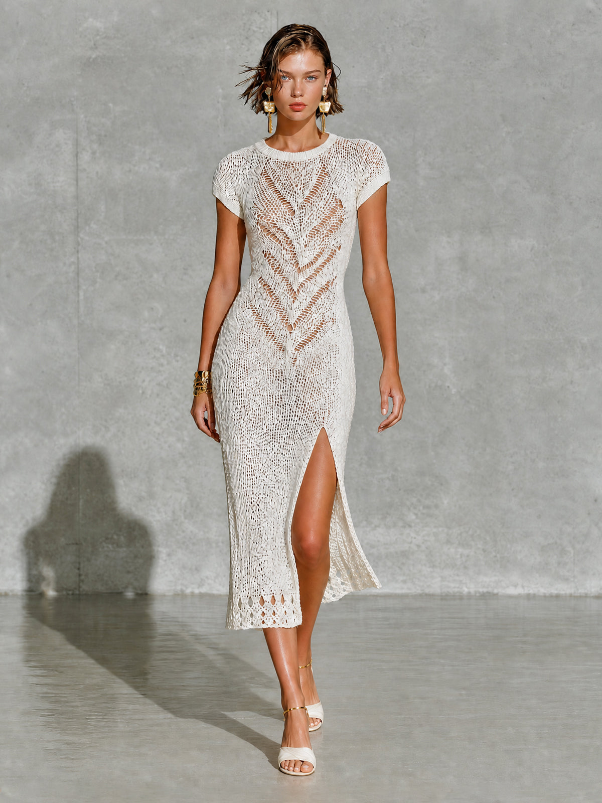 Vestido Midi Chic Blanco con Cuello Redondo, Manga Raglán y Punto Chevron Calado
