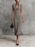 Vestido Midi Chic Gris Moteado con Cuello Alto en V, Borlas y sin Mangas