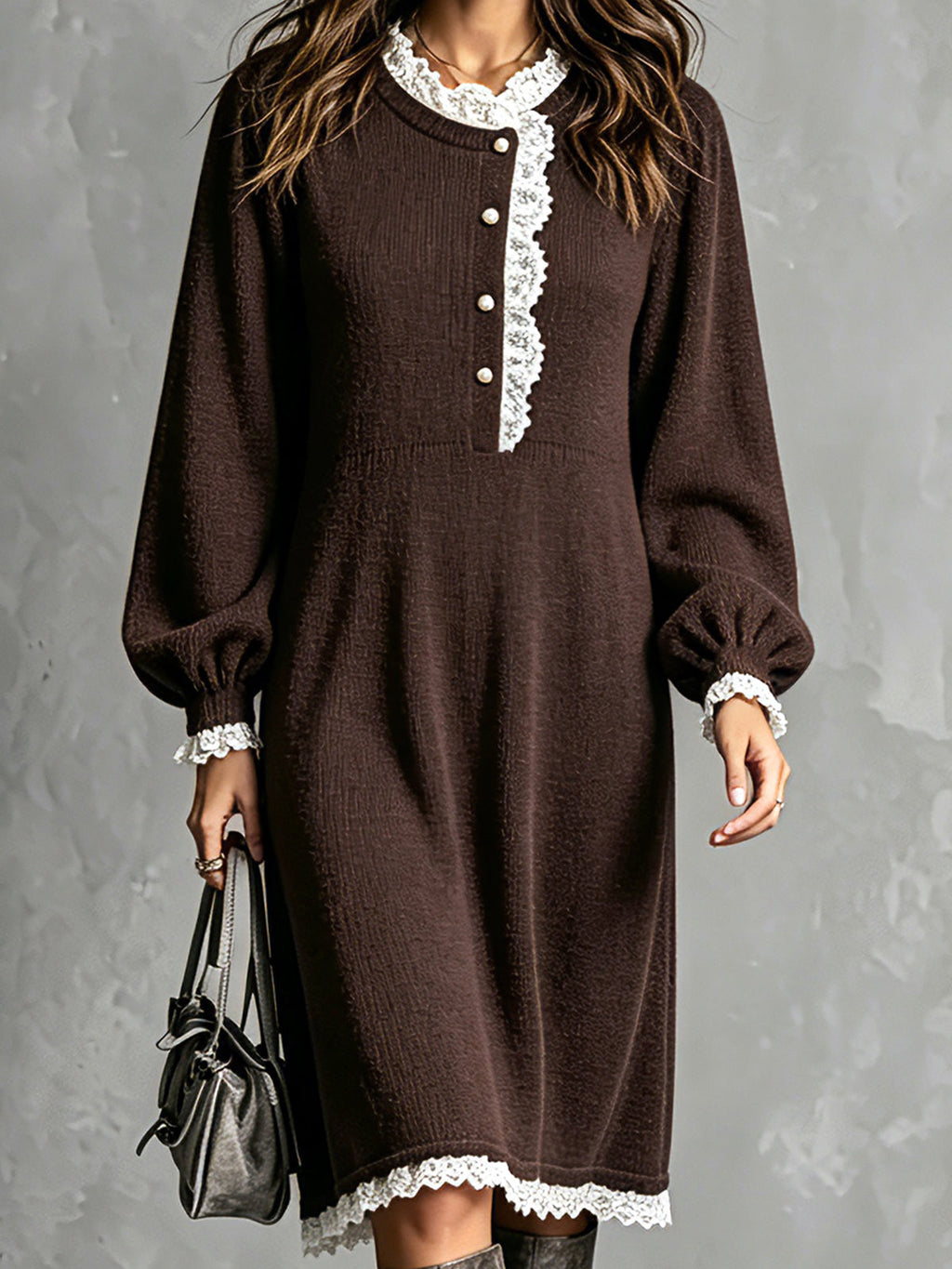 Vestido Midi Chic Elegante Café con Cuello Redondo, Mangas Farol y Ribete de Encaje