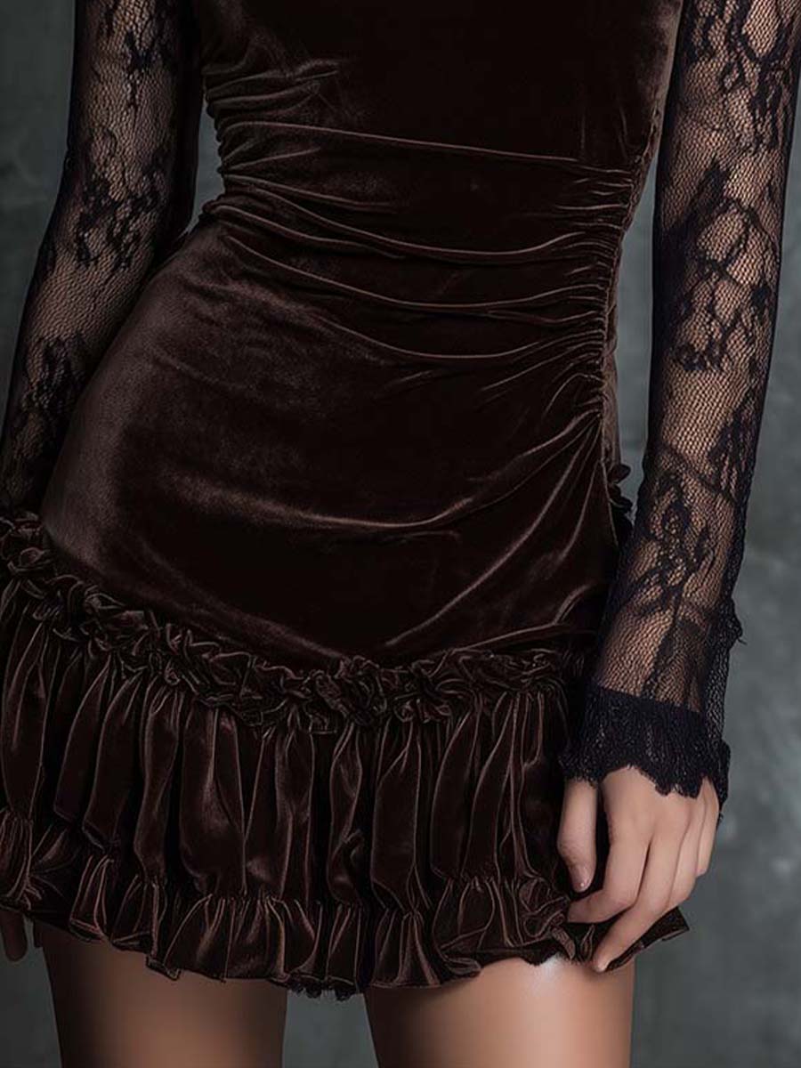 Mini Vestido de Terciopelo Chocolate con Encaje Gótico Plisado