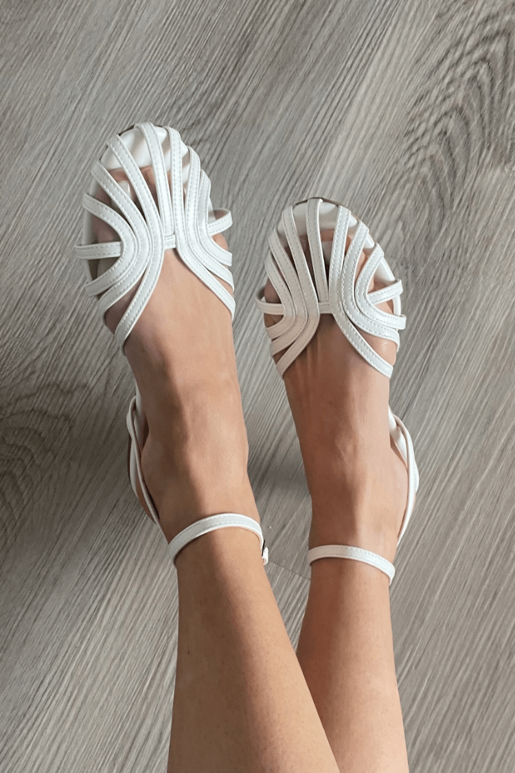 Vittoria | Sandalias Refinadas y Cómodas
