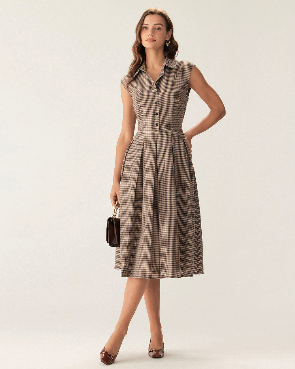 Vestido Midi de Cuadros Café con Botonadura y Plisado