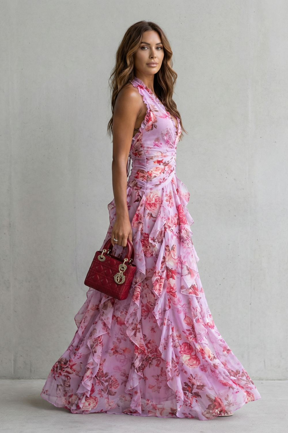 Belladina | Vestido Maxi Romántico con Rosas en Cascada y Escote Americano