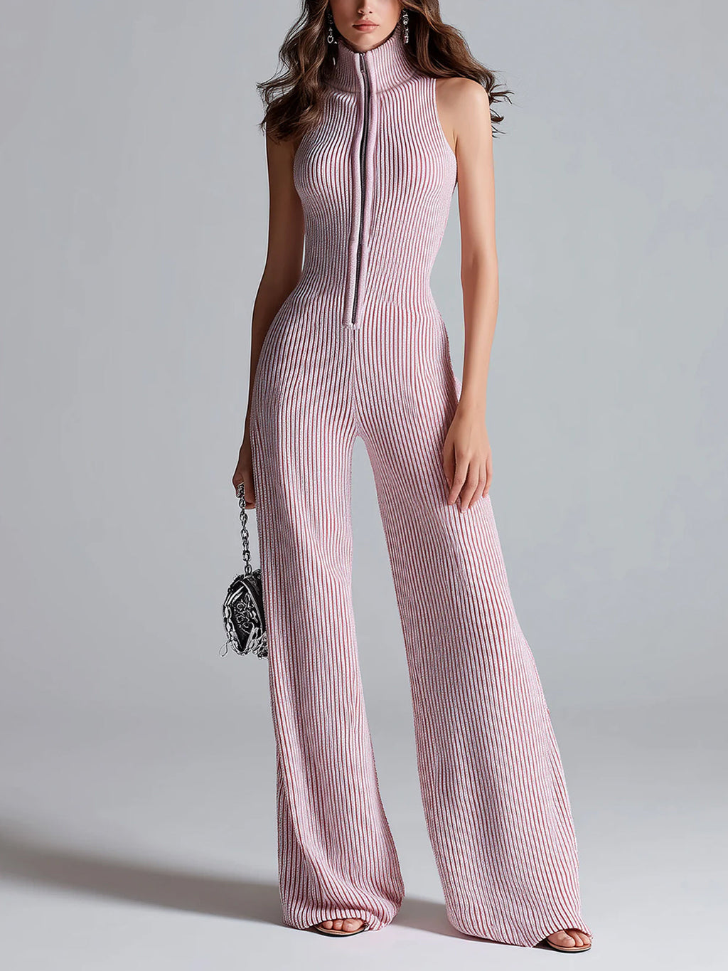 Mono Chic Elegante Rosa con Cuello Alto, Cremallera y Pierna Ancha en Punto Acanalado