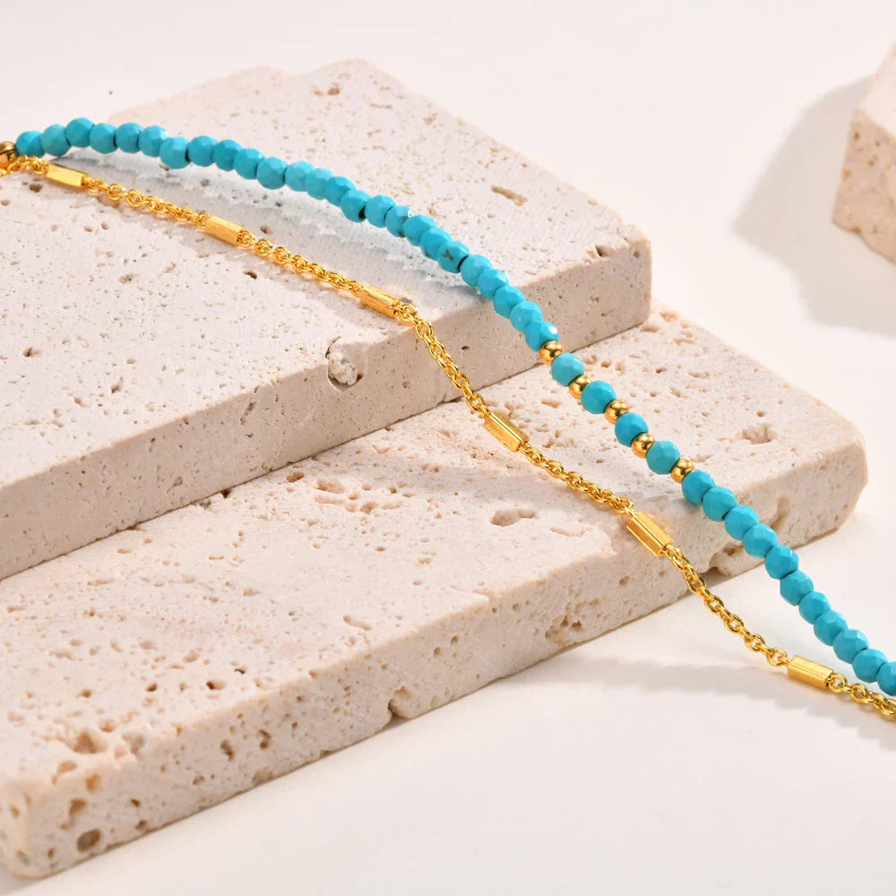 Pulsera Radiante de Cadena Dorada con Turquesa