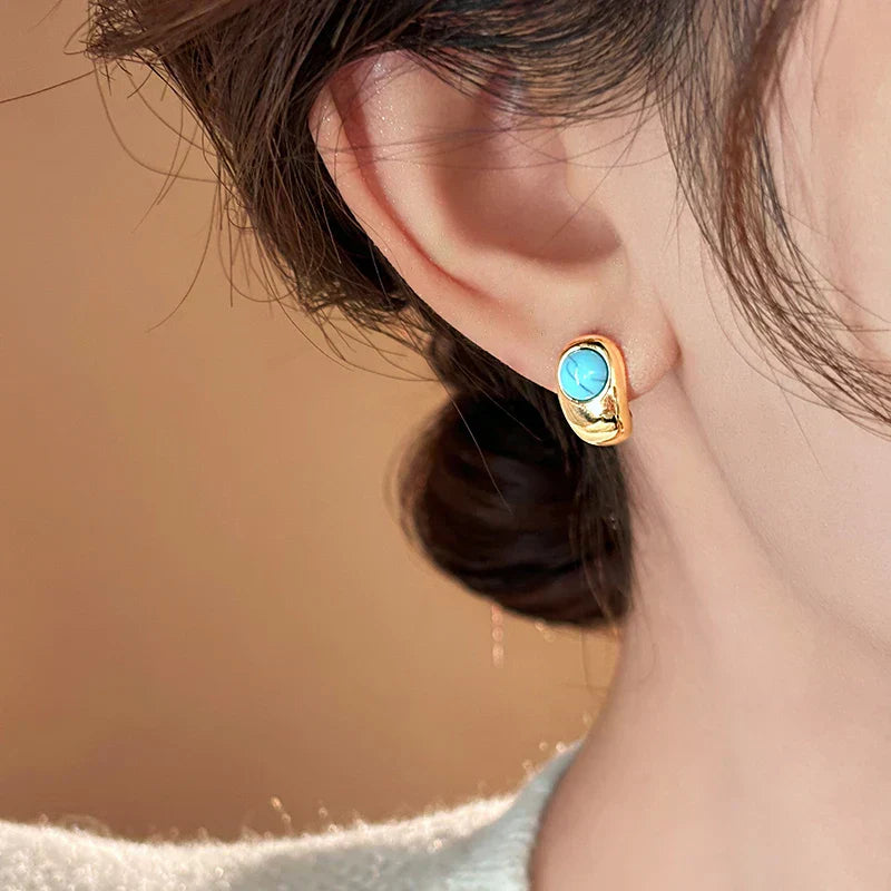 Aretes Atemporales de Turquesa y Cobre