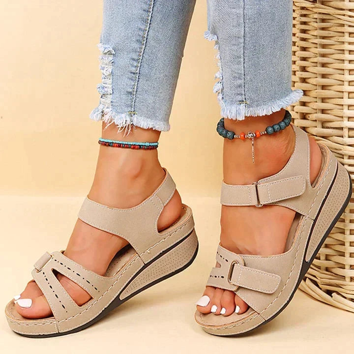 Sandalias Ortopédicas Cómodas con Tacón