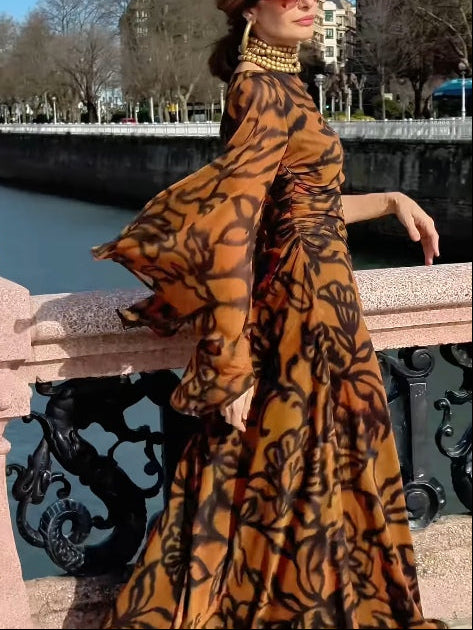 Vestido Largo Café Estampado con Mangas Amplias