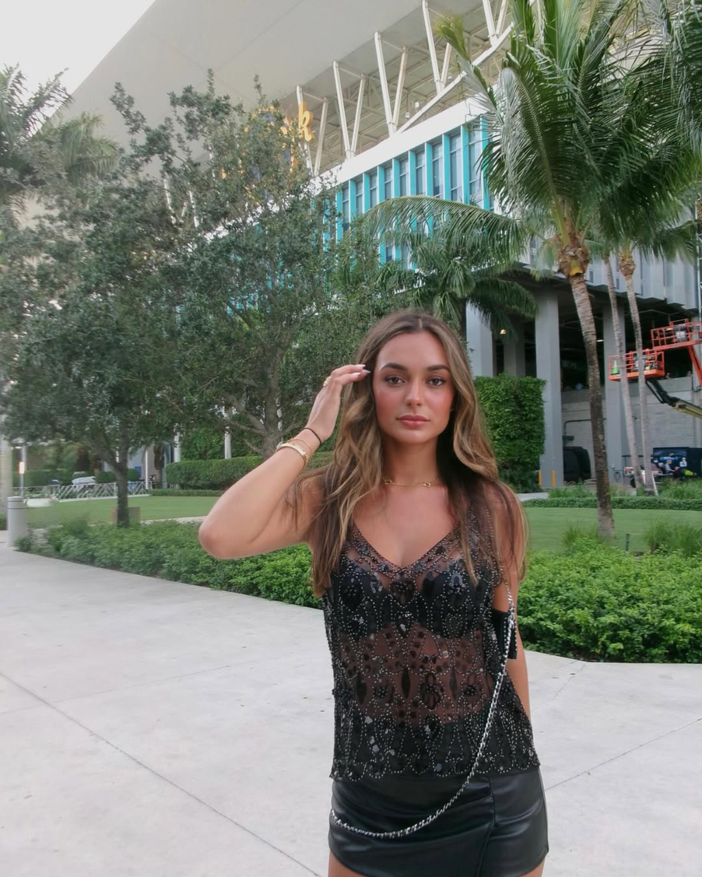 Top Cristina con Pedrería - Negro