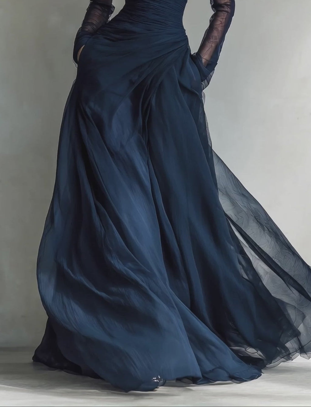 Vestido Maxi Elegante de Organza Azul Marino Off-Shoulder Entallado