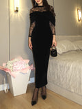 Vestido Maxi Entallado de Terciopelo Negro con Ribete de Encaje