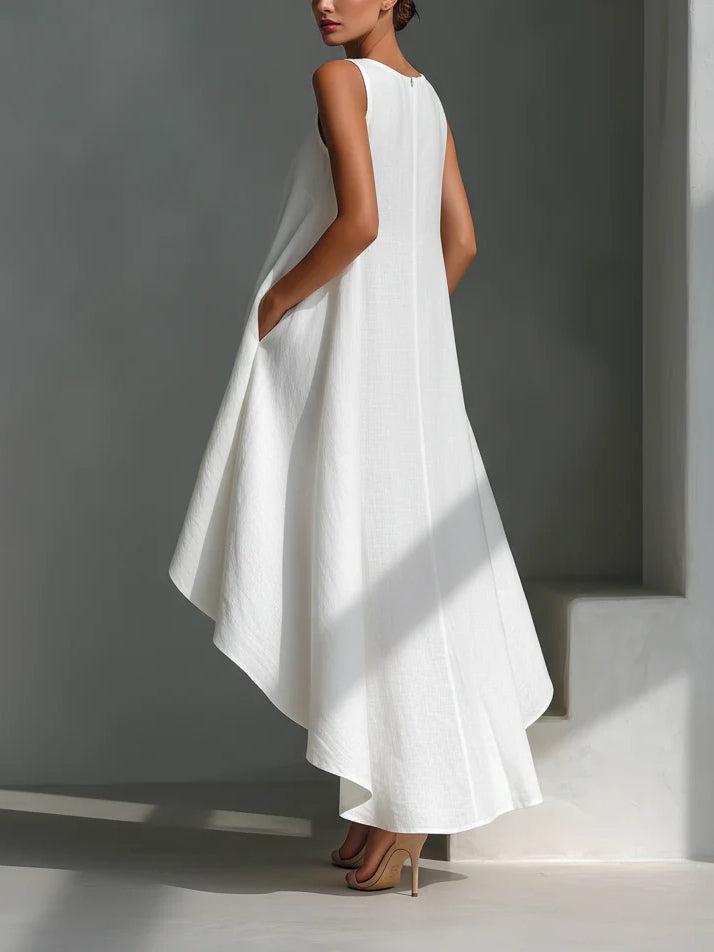 Vestido Midi Blanco sin Mangas con Cuello Redondo y Dobladillo Asimétrico