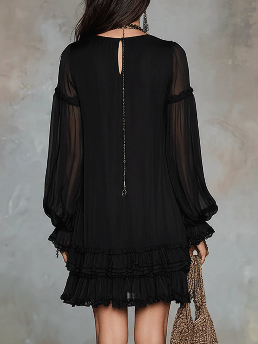 Mini Vestido de Chiffon Negro con Escote en V, Mangas Linterna y Volantes