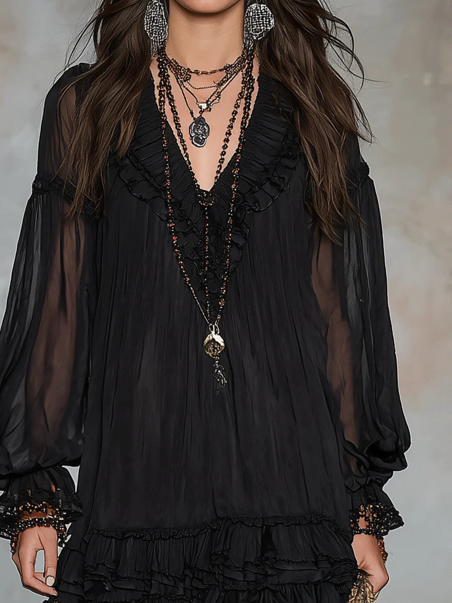 Mini Vestido de Chiffon Negro con Escote en V, Mangas Linterna y Volantes