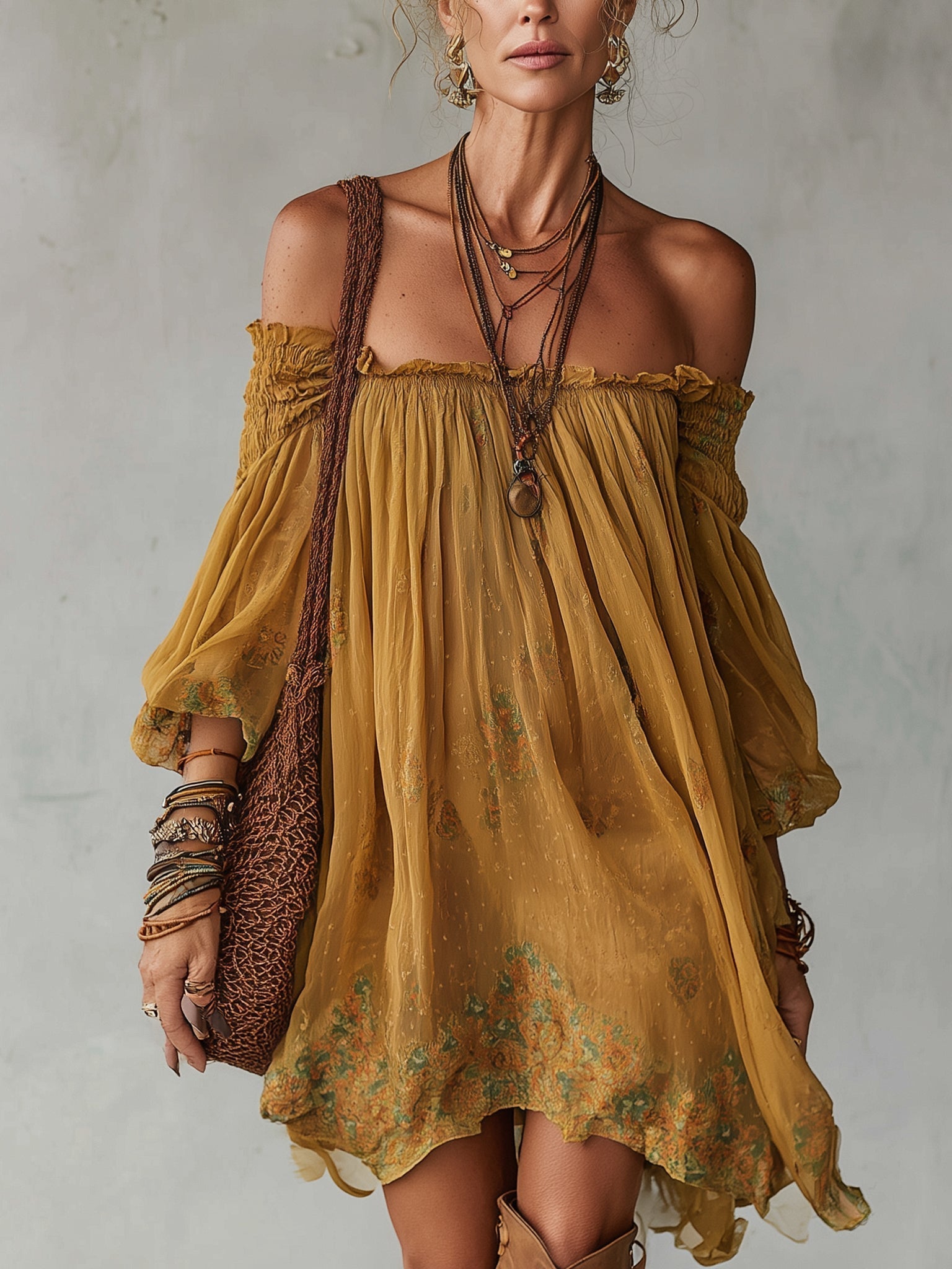 Mini Vestido de Chiffon Amarillo Floral con Hombros Descubiertos