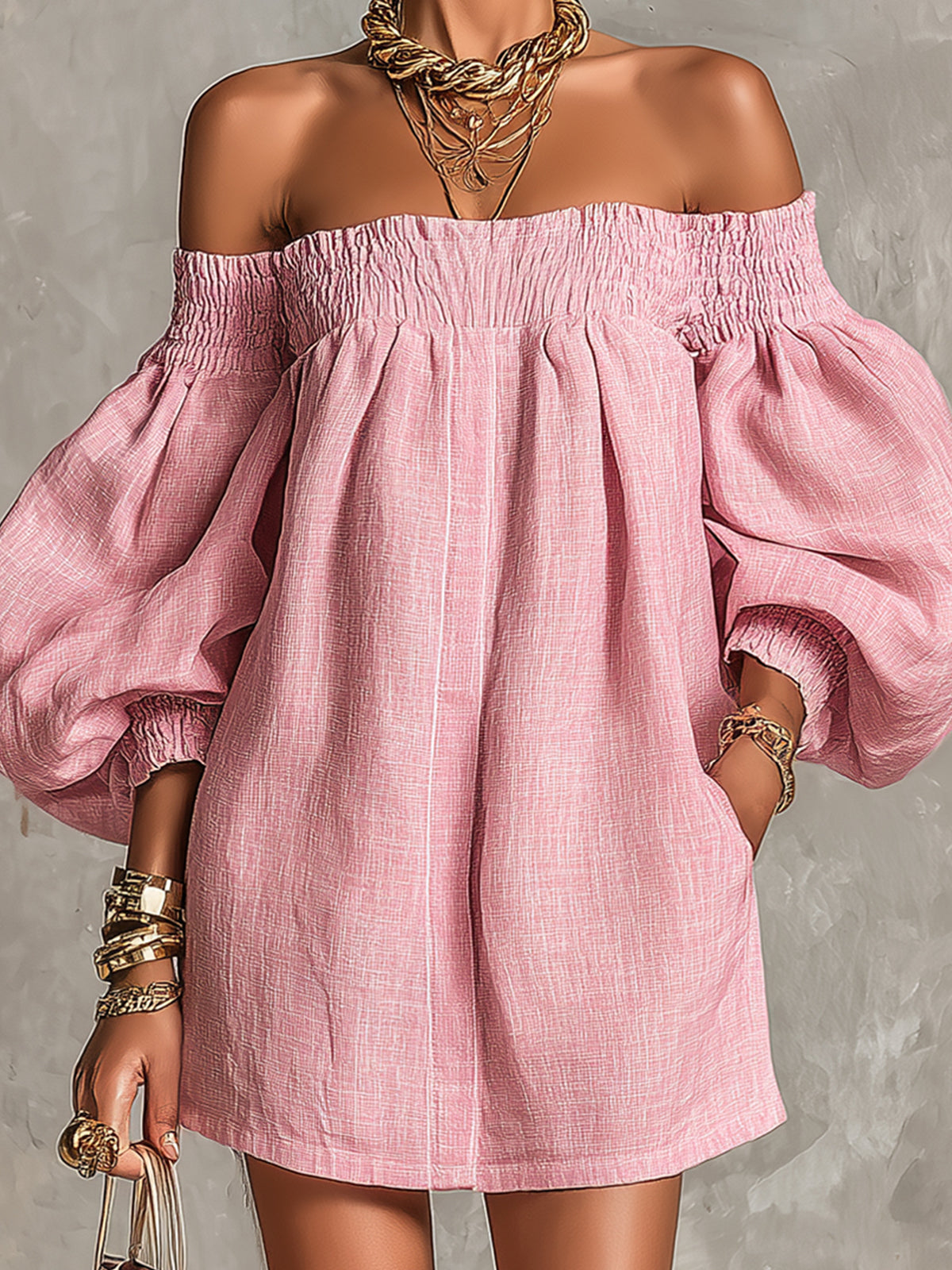 Mini Vestido Rosa Holgado con Hombros Descubiertos y Mangas Linterna