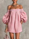 Mini Vestido Rosa Holgado con Hombros Descubiertos y Mangas Linterna