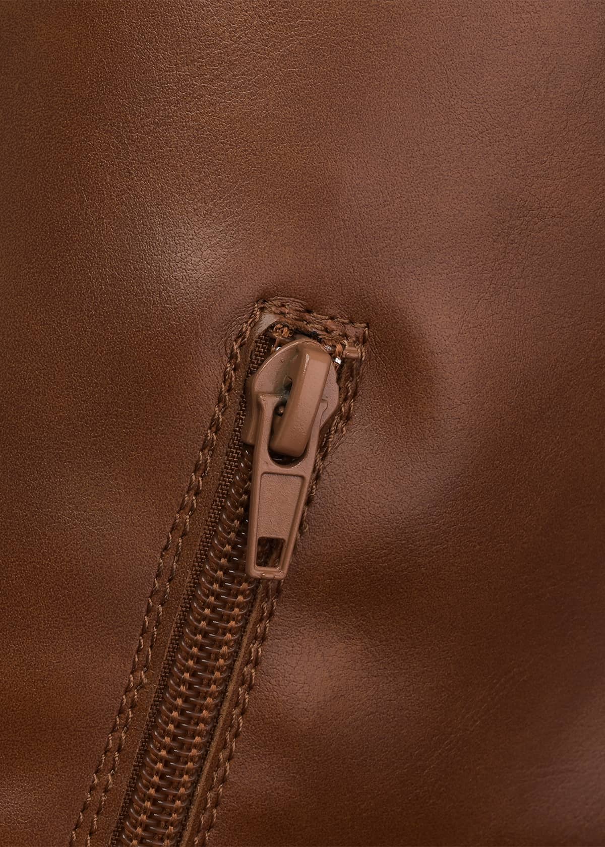 9671 BOTA ALTA TACÓN DELGADO NORA
