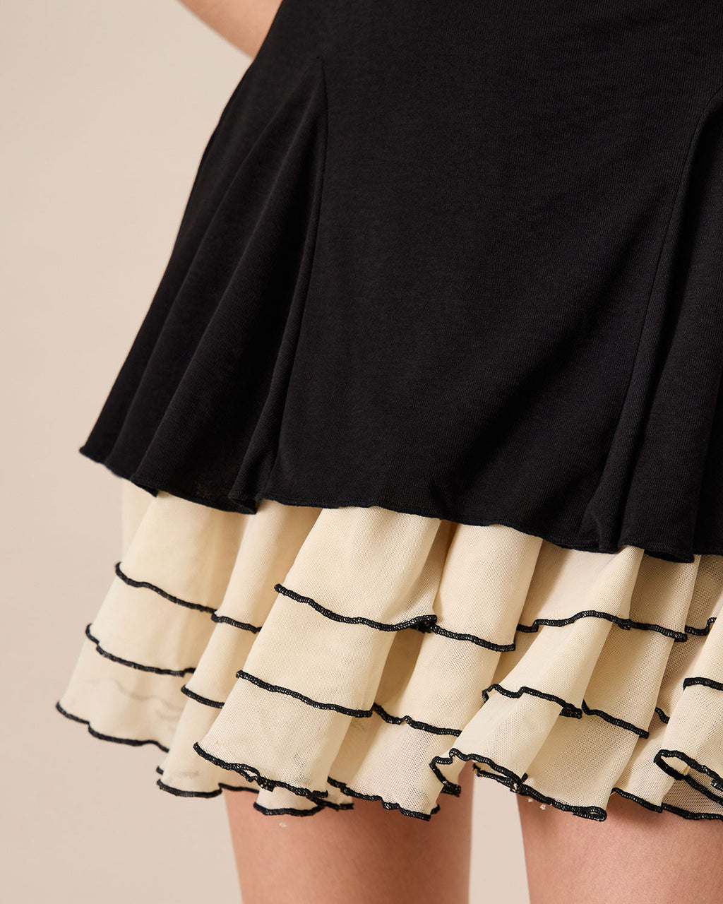 Mini Vestido Bodycon Negro de Punto