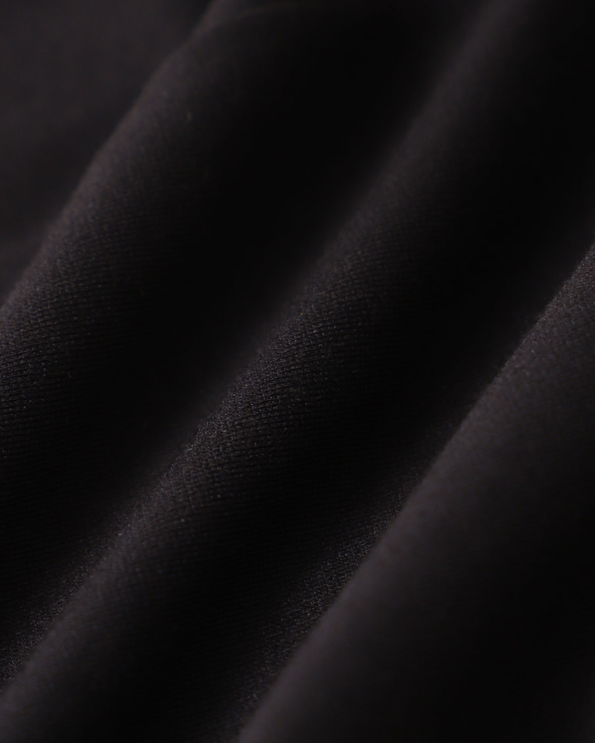 Mini Vestido Negro con Contraste