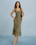 Vestido Midi Floral de Encaje Verde con Cuello Cuadrado