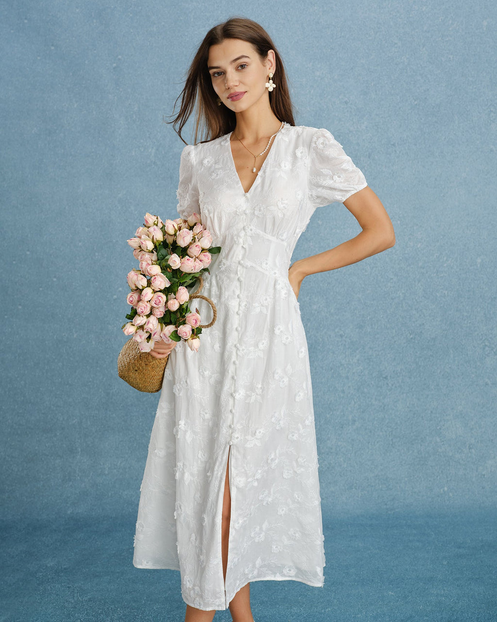 Vestido Midi Blanco Bordado con Mangas Puff