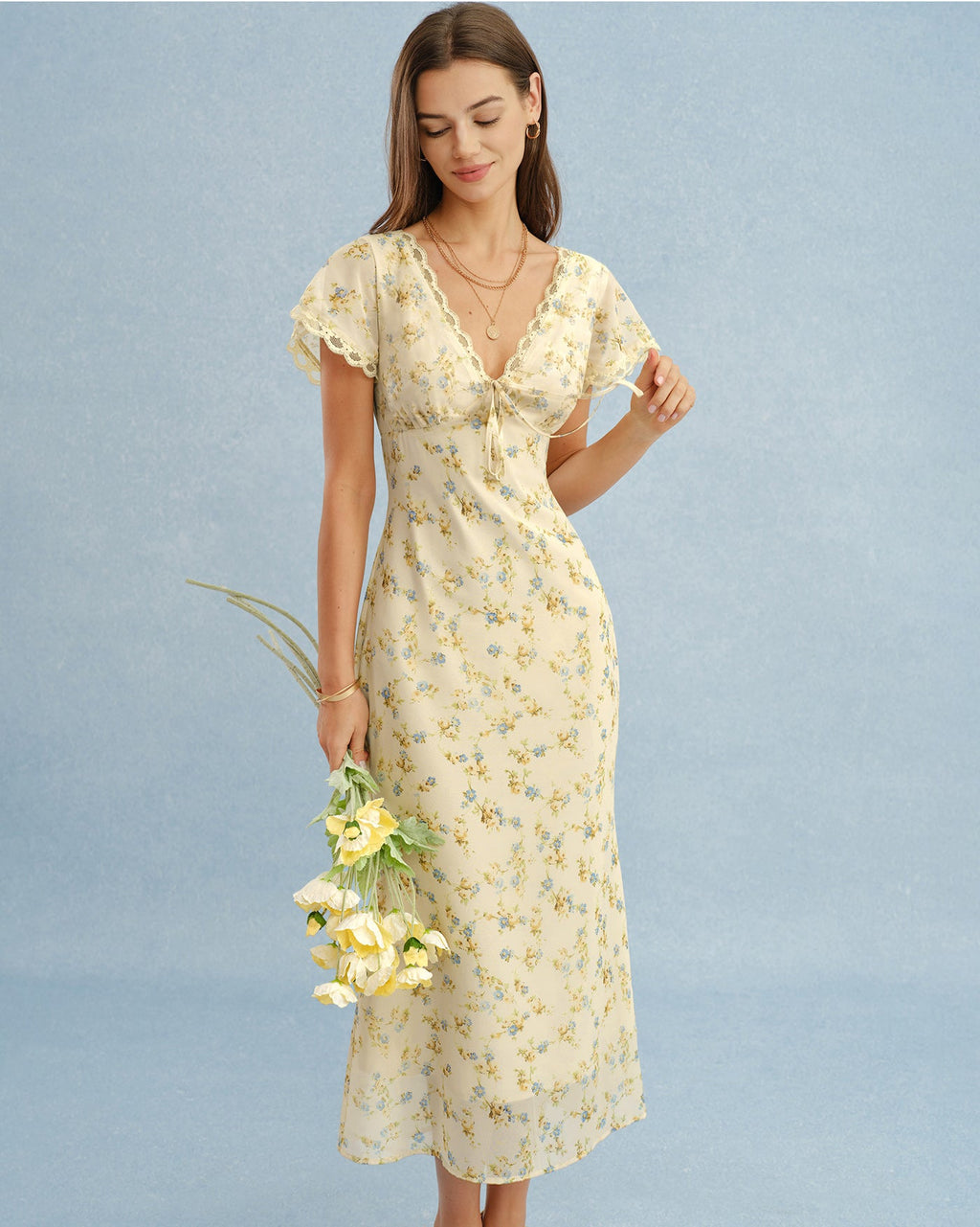 Vestido Maxi Floral de Encaje Amarillo con Cuello en V