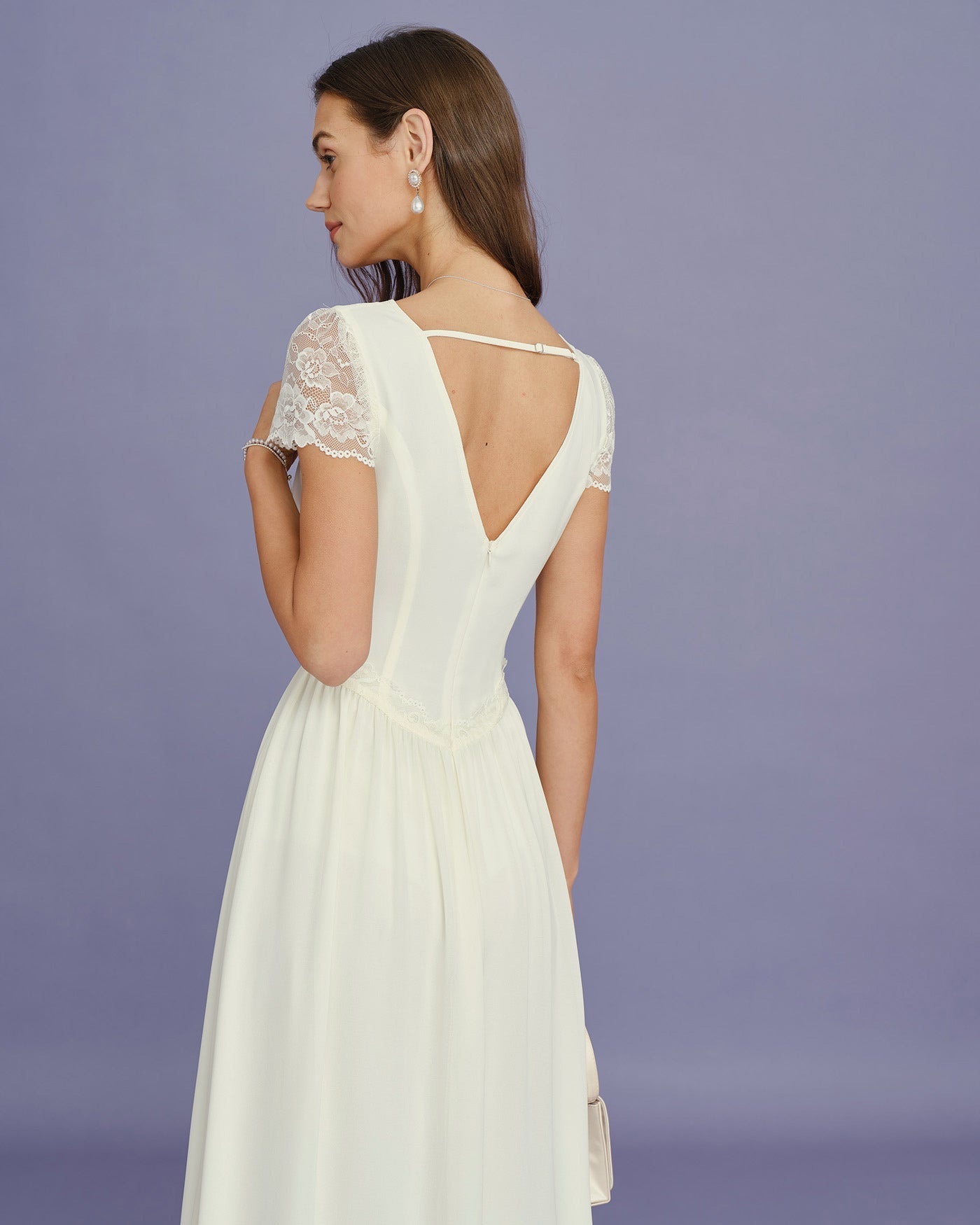 Vestido Maxi de Encaje Albaricoque con Cuello en V