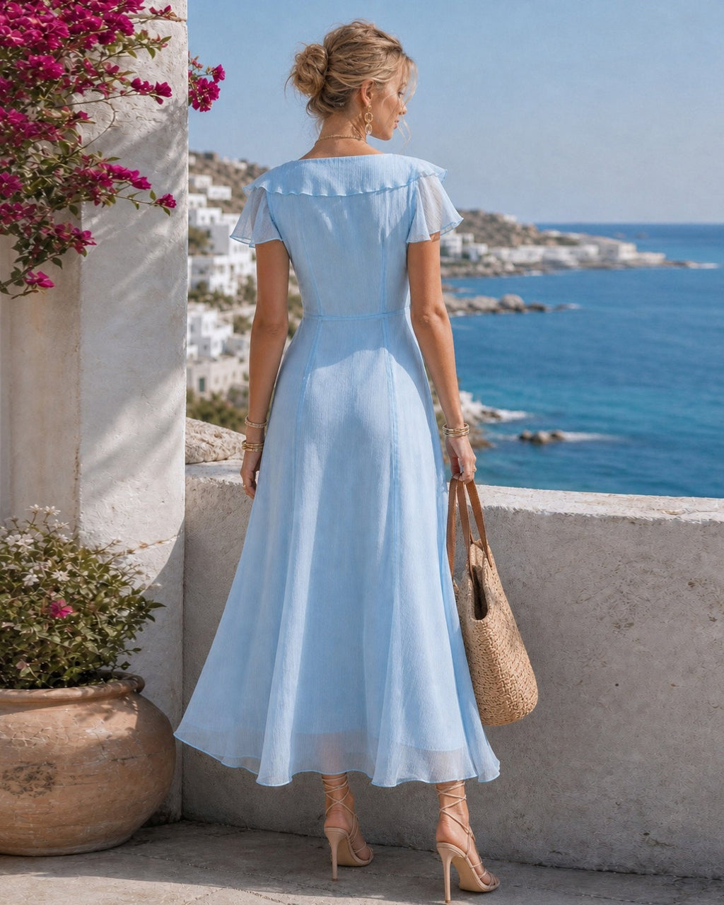 Vestido Maxi de Chiffon Azul con Cuello en V y Volantes