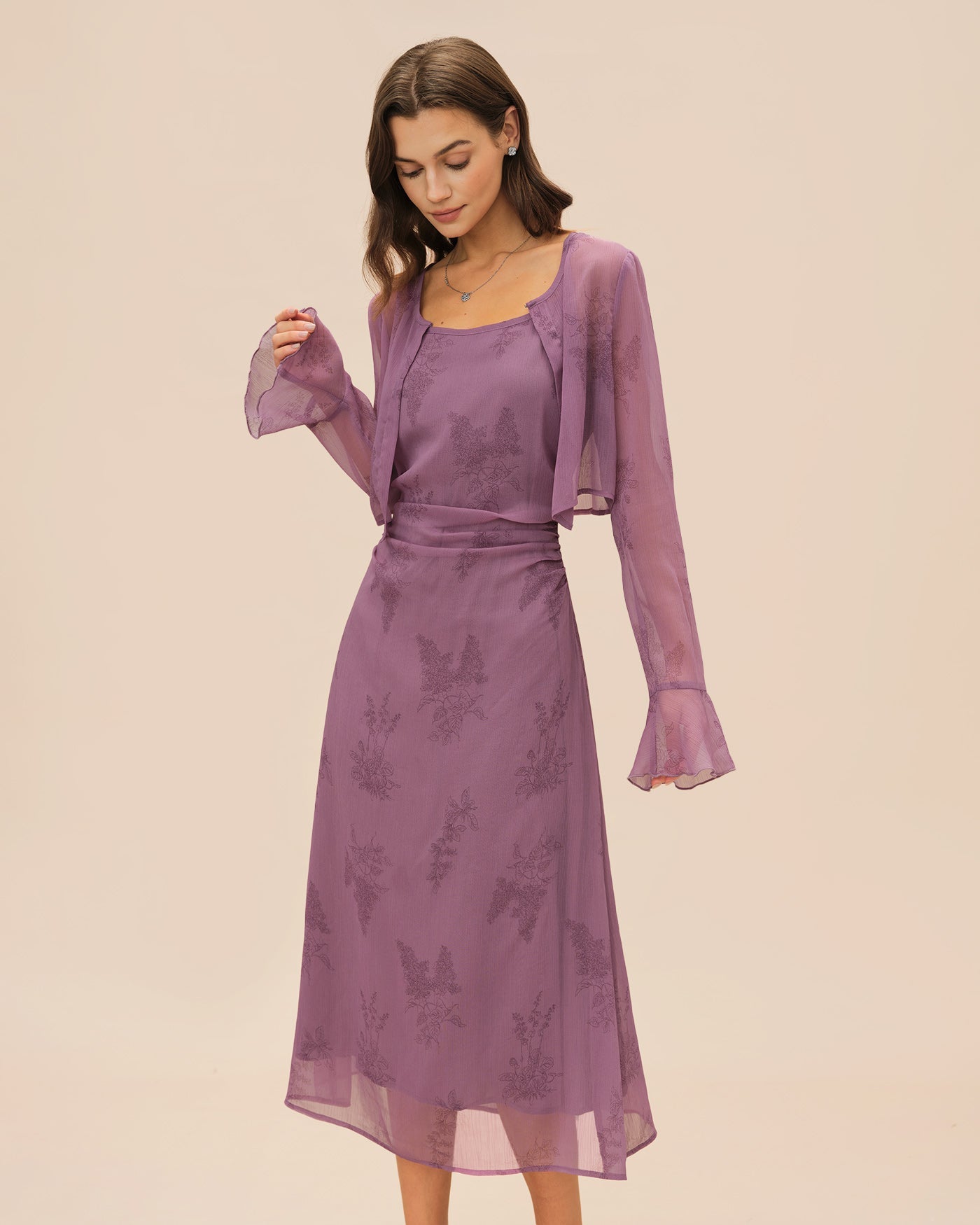 Vestido Midi Lencero Floral Morado con Fruncido