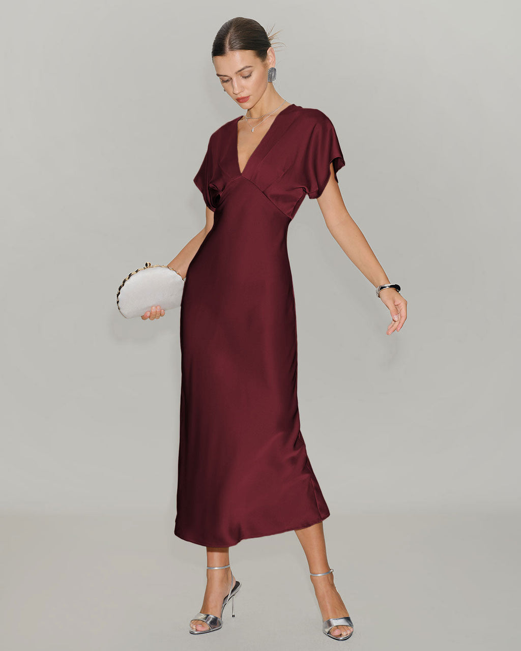 Vestido Midi de Satén Rojo Vino con Mangas Cowl