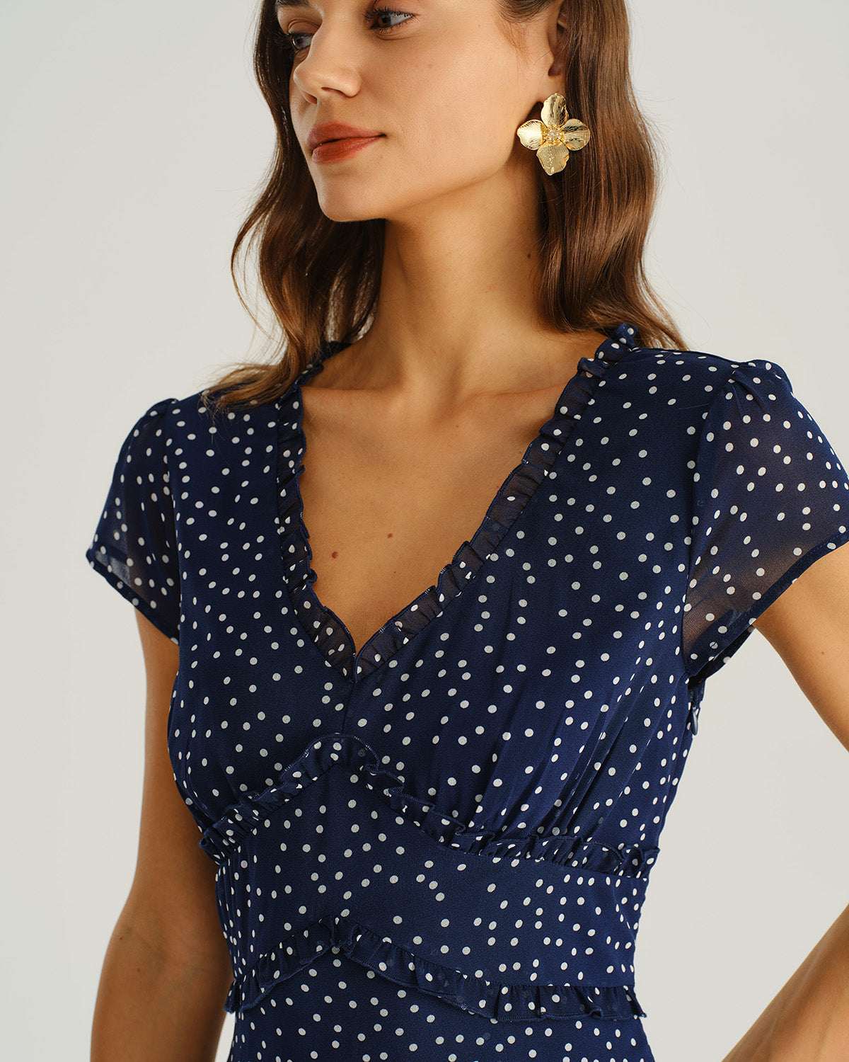 Vestido Midi Azul Marino de Lunares con Manga Casquillo