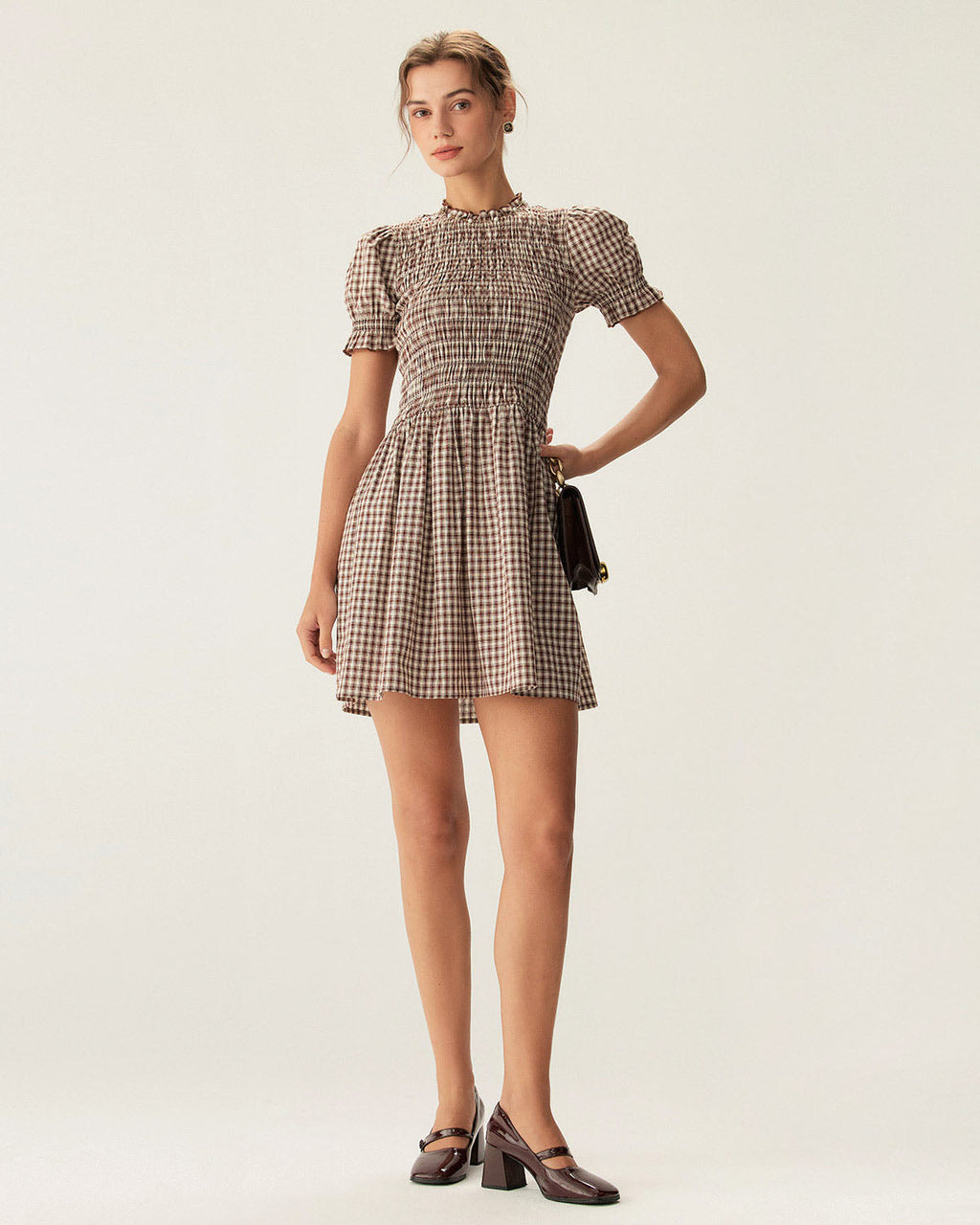 Mini Vestido de Vichy Café con Mangas Puff